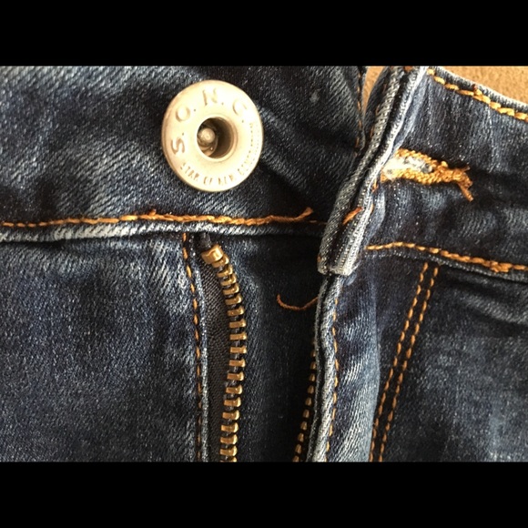 Shorts - Picture 5 of 5